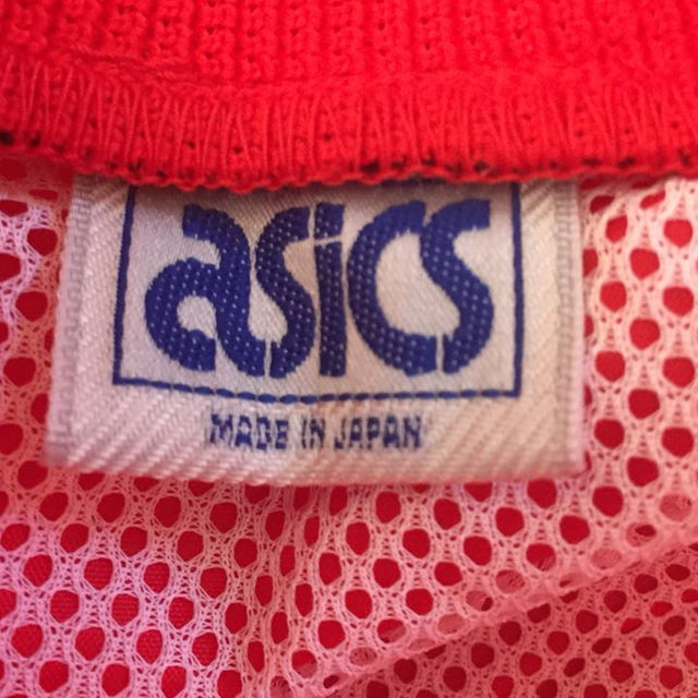 asics(アシックス)のウインドブレイカー キッズ/ベビー/マタニティのキッズ服男の子用(90cm~)(Tシャツ/カットソー)の商品写真