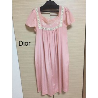 Christian Dior Christian Dior ディオール ヴィンテージ ワンピース ピンクの通販 By Mey S Shop 引越しの為 発送中止中 クリスチャンディオールならラクマ Christian Dior Christian Dior ディオール ヴィンテージ ワンピース ピンクの通販 By Mey S Shop 引越しの為 発送中止中 クリスチャンディオールならラクマ