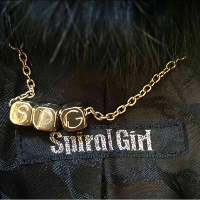 SPIRAL GIRL(スパイラルガール)の☆美品☆スパガ　ファー付きコート♡♡ レディースのジャケット/アウター(ピーコート)の商品写真