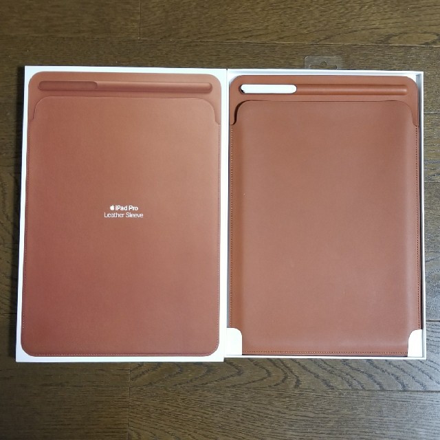Apple(アップル)のiPad Pro 10.5インチ用Leather Sleeve スマホ/家電/カメラのスマホアクセサリー(iPadケース)の商品写真