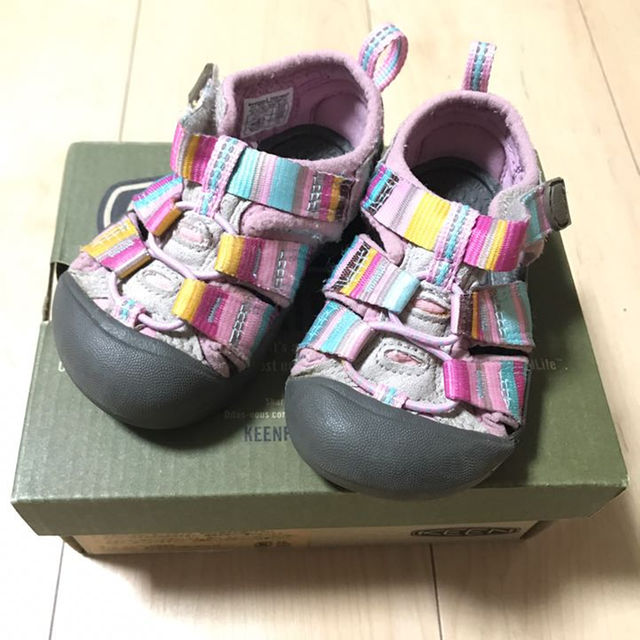 KEEN(キーン)の専用です♪ キッズ/ベビー/マタニティのキッズ/ベビー/マタニティ その他(その他)の商品写真