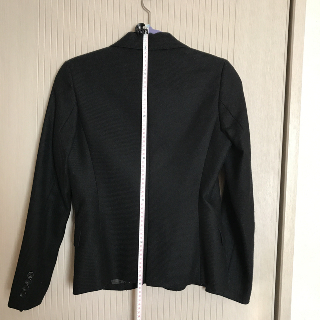 UNIQLO(ユニクロ)の黒ジャケット レディースのジャケット/アウター(テーラードジャケット)の商品写真