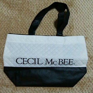 セシルマクビー(CECIL McBEE)の⭐️たん様専用⭐️CECIL McBEE 袋(ショップ袋)