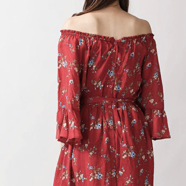 Wego Wego 花柄ガウンワンピース 赤の通販 By アリエル S Shop ウィゴーならラクマ Wego Wego 花柄ガウンワンピース 赤の通販 By アリエル S Shop ウィゴーならラクマ