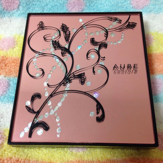 AUBE couture(オーブクチュール)のオーブクチュール♡アイシャドウ コスメ/美容のベースメイク/化粧品(その他)の商品写真