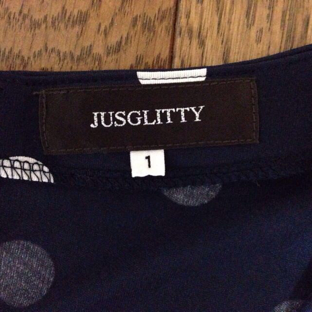 JUSGLITTY(ジャスグリッティー)のJUSGLITTY カシュクールワンピ レディースのワンピース(ひざ丈ワンピース)の商品写真