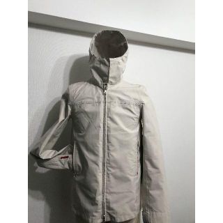 PRADA(ナイロンジャケット)のフリマアイテム一覧 PRADA(ナイロンジャケット)のフリマアイテム一覧