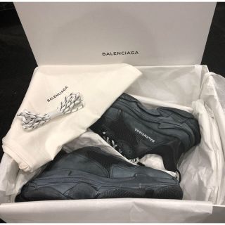 バレンシアガ(Balenciaga)のバレンシアガトリプルs ☆希少カラーオールブラック42size直営店購入品☆(スニーカー)