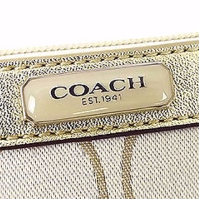 COACH(コーチ)の【新品】コーチ シグネチャーフローラルアップリケ ミディアムリストレット レディースのバッグ(ボディバッグ/ウエストポーチ)の商品写真