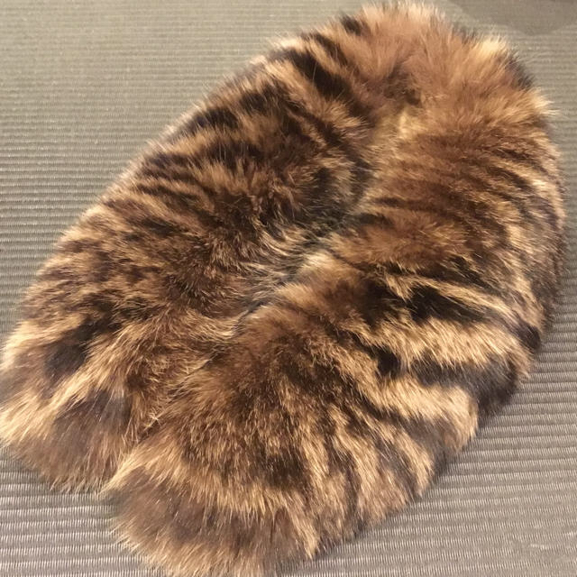 新品・未使用  SAGA FURS  ゼブラ柄 フォックスファー毛皮/ファーコート