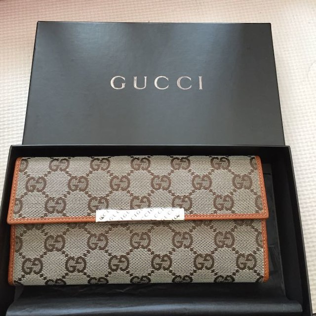 Gucci - 最終値下げ★新品本物★GUCCI長財布★箱付き★イタリアGUCCI本店購入の通販 by わんわこわん's shop｜グッチならラクマ