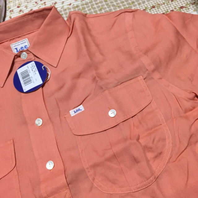 Lee(リー)のLee シャツ レディースのトップス(Tシャツ(半袖/袖なし))の商品写真