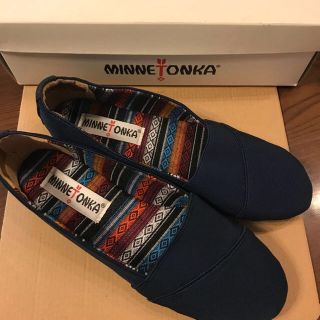 ミネトンカ(Minnetonka)の期間限定値下げ！【新品】ミネトンカ  スリッポン(その他)