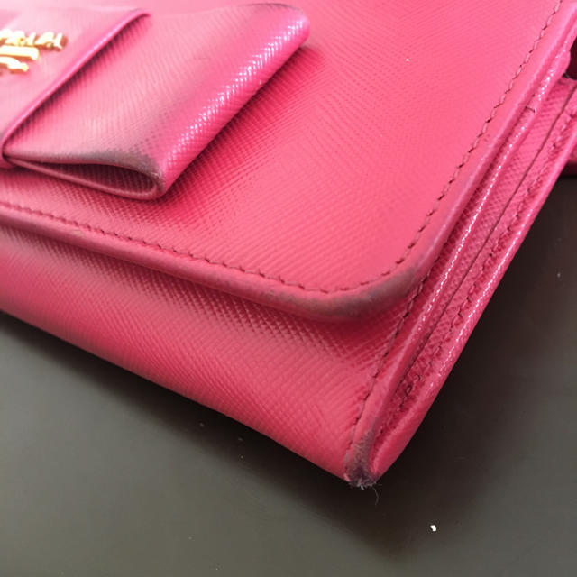 PRADA(プラダ)のPRADA 長財布 使用感あり レディースのファッション小物(財布)の商品写真