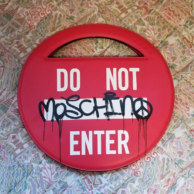 MOSCHINO(モスキーノ)のMOSCHINO　標識バック　未使用 レディースのバッグ(ハンドバッグ)の商品写真