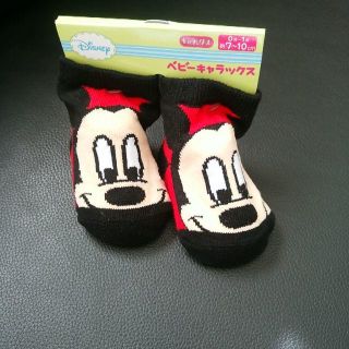 ディズニー(Disney)のミッキー 靴下☆新品 未使用(靴下/タイツ)