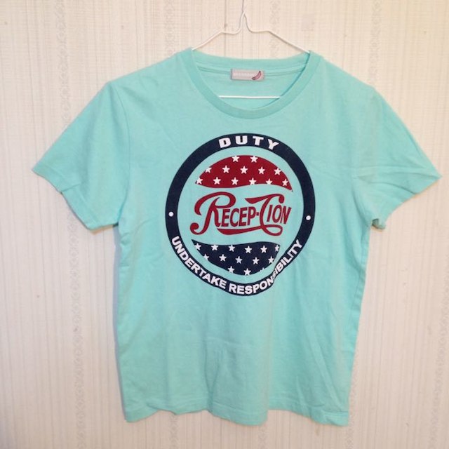 BEAMS BOY(ビームスボーイ)の送料込み BEAMS BOY ビームスボーイ ペプシコーラパロディーTシャツ レディースのトップス(その他)の商品写真