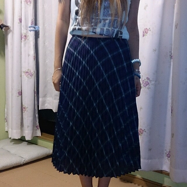 COMME CA ISM(コムサイズム)のコムサのスカート レディースのスカート(ひざ丈スカート)の商品写真