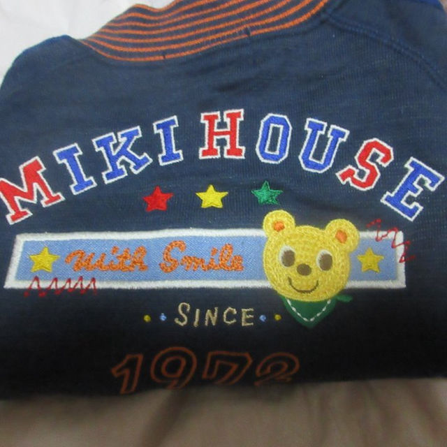 mikihouse(ミキハウス)の再値下げ★ミキハウス★紺地★ワッペンが可愛い★新品タグ付★ジャンバー キッズ/ベビー/マタニティのベビー服(~85cm)(その他)の商品写真