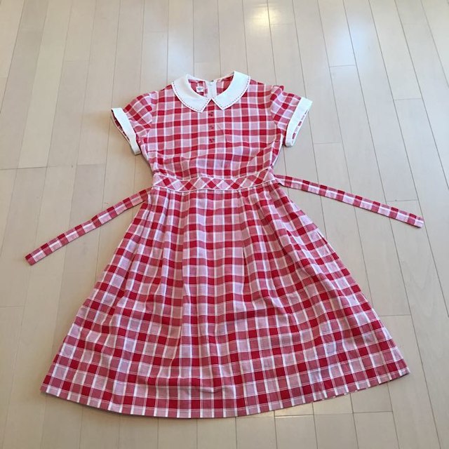 familiar(ファミリア)の未使用   ファミリア ワンピース 150センチ キッズ/ベビー/マタニティのキッズ服女の子用(90cm~)(ワンピース)の商品写真