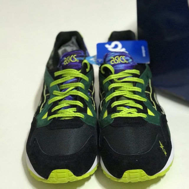 asics(アシックス)のASICS GEL LYTE 5 WHIZ LIMITED x mita メンズの靴/シューズ(スニーカー)の商品写真