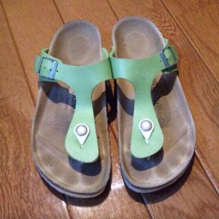 ビルケンシュトック(BIRKENSTOCK)のぽんぽこさん 27日までお取り置き商品(サンダル)