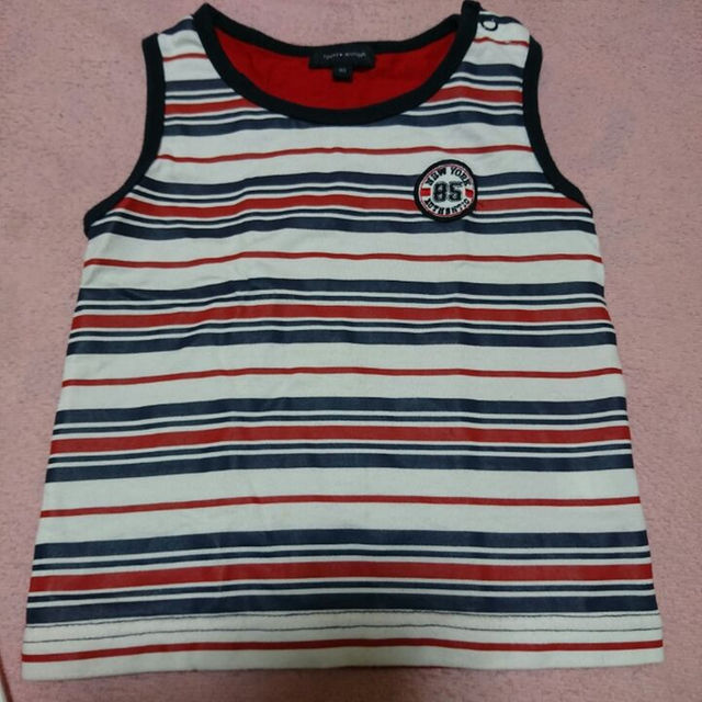 TOMMY HILFIGER(トミーヒルフィガー)の☆レオ様専用☆ＴＯＭＭＹ ＨＩＬＦＩＧＥＲ☆タンクトップ キッズ/ベビー/マタニティのベビー服(~85cm)(その他)の商品写真