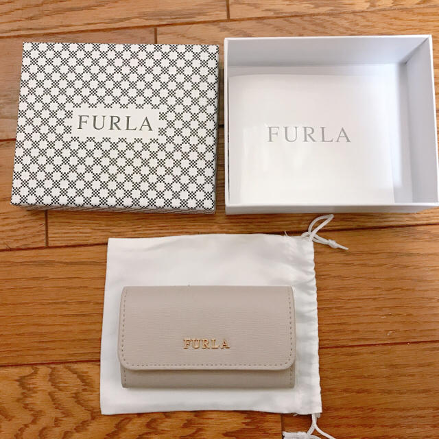 FURLA キーケース