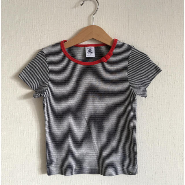 PETIT BATEAU(プチバトー)のプチバトー  Tシャツ  108センチ キッズ/ベビー/マタニティのキッズ服女の子用(90cm~)(Tシャツ/カットソー)の商品写真