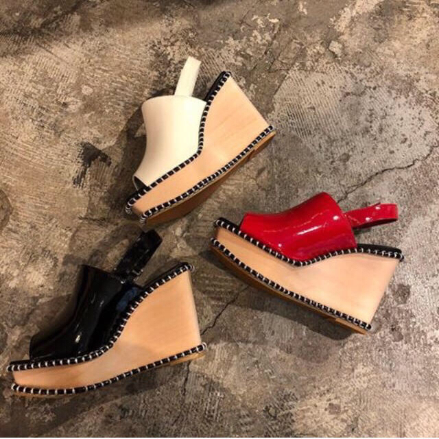 moussy - 今季新作完売色♡MOUSSYウッドウェッジサンダル moussy - 今季新作完売色♡MOUSSYウッドウェッジサンダル