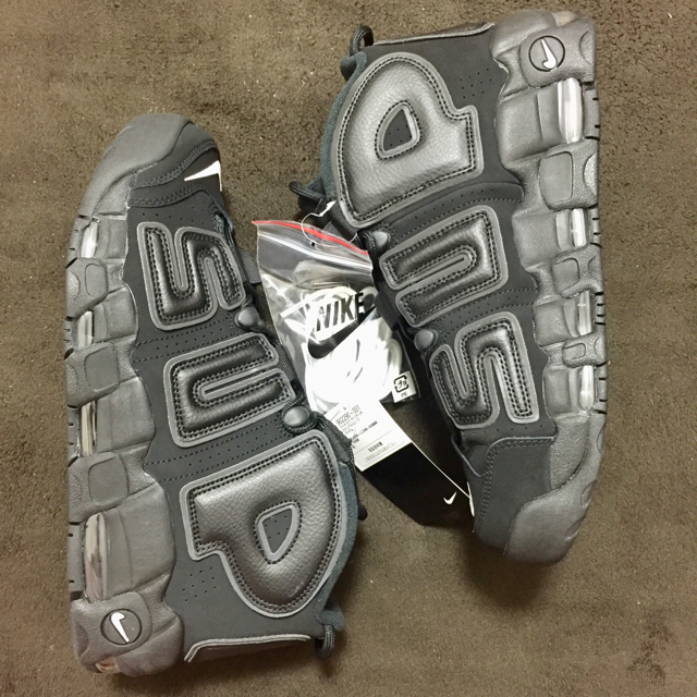 Supreme   Supreme × Nike Air More Uptempo シュプテンの通販 by こー