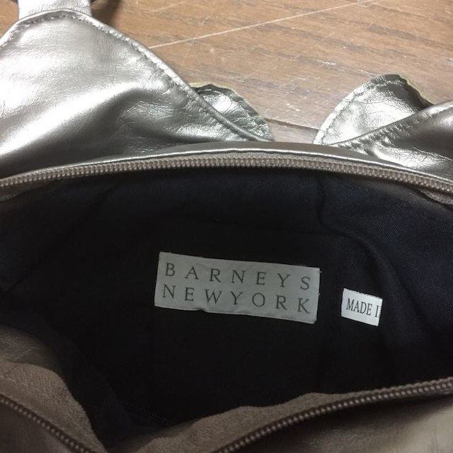 BARNEYS NEW YORK(バーニーズニューヨーク)のバッグ レディースのバッグ(ショルダーバッグ)の商品写真