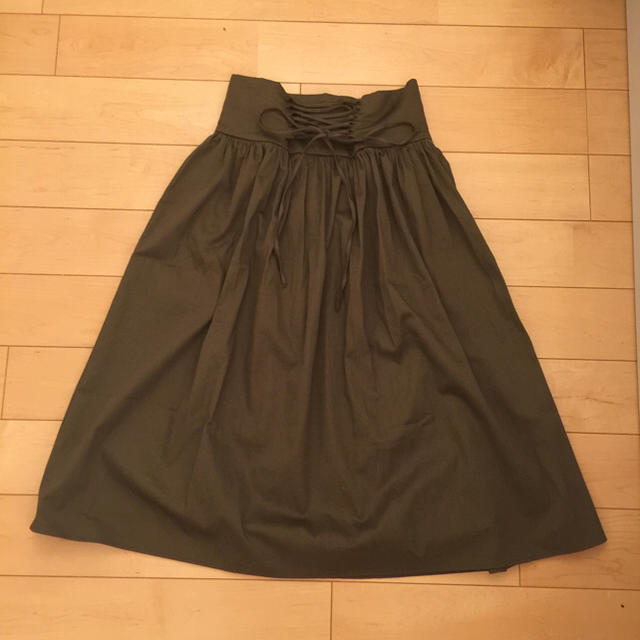 ZARA(ザラ)の♡新品♡ XS ZARA KBF Ungrid カーキ ミモレ スカート レディースのスカート(その他)の商品写真