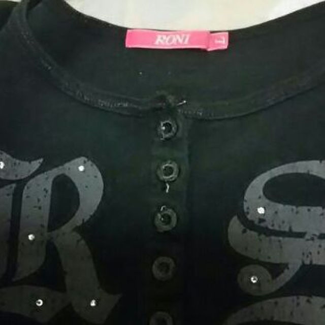 RONI(ロニィ)の中古キッズ服 RONI（ロニィ）ロンT ブラック L（146～154cm） キッズ/ベビー/マタニティのキッズ服女の子用(90cm~)(その他)の商品写真