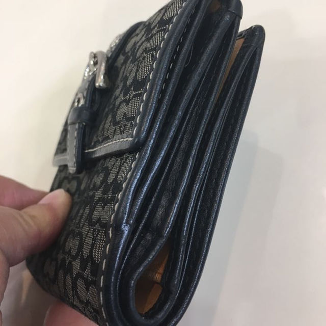 COACH(コーチ)の★正規品★コーチ/COACH ミニシグネチャーキャンバス×レザー折財布 レディースのファッション小物(財布)の商品写真