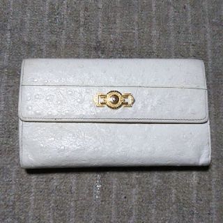 ジャンニヴェルサーチ(Gianni Versace)のベルサーチ長財布　3月までの期間セール(財布)