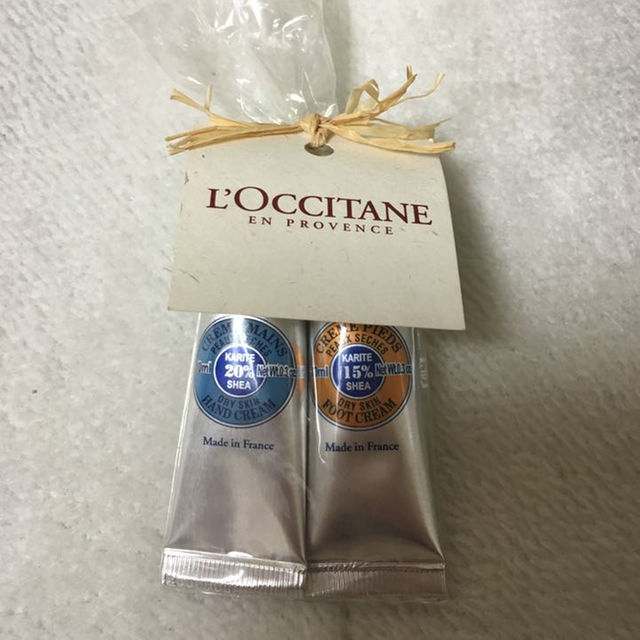 L'OCCITANE(ロクシタン)の【ロクシタン】ハンドクリーム&フットクリーム 各10ml コスメ/美容のボディケア(ハンドクリーム)の商品写真