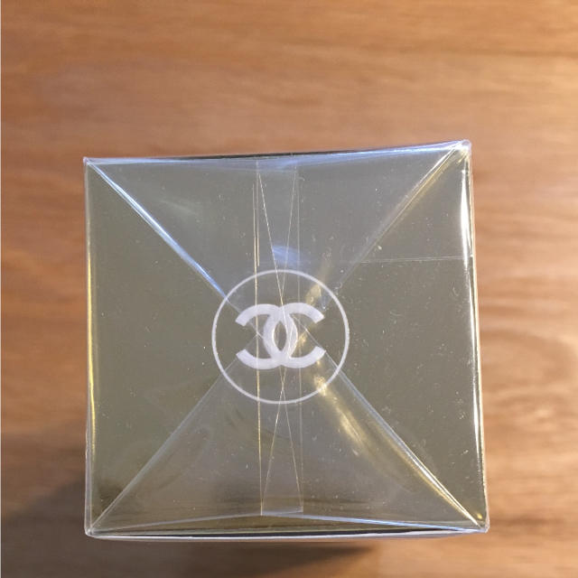 CHANEL(シャネル)のシャネル ココマドモアゼル フレッシュボディミスト コスメ/美容のボディケア(ボディローション/ミルク)の商品写真