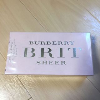 バーバリー(BURBERRY)の【未開封】バーバリー(Burberry)ブリット シアー オードトワレ(香水(女性用))