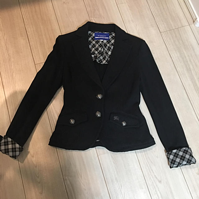 BURBERRY BLUE LABEL(バーバリーブルーレーベル)のバーバリーブルーレーベル テーラードジャケット レディースのジャケット/アウター(テーラードジャケット)の商品写真