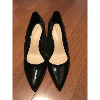 ザラ(ZARA)のZARA ザラ エナメルパンプス 37(ハイヒール/パンプス)