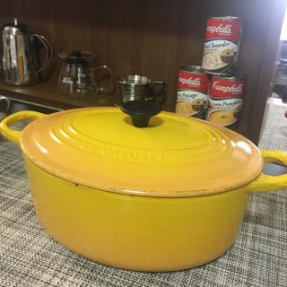 ルクルーゼ(LE CREUSET)のル・クルーゼ ココットオーバル 25cm ディジョンイエロー(鍋/フライパン)