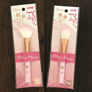 ☆DAISO☆ ミッキー メイクブラシ ２本セット(その他)