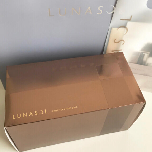 新品未使用☆ LUNASOL ルナソル コフレ フルセット