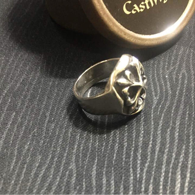 ケース付き Silver Star リング 指輪 ユリ クロムハーツ メンズのアクセサリー(リング(指輪))の商品写真