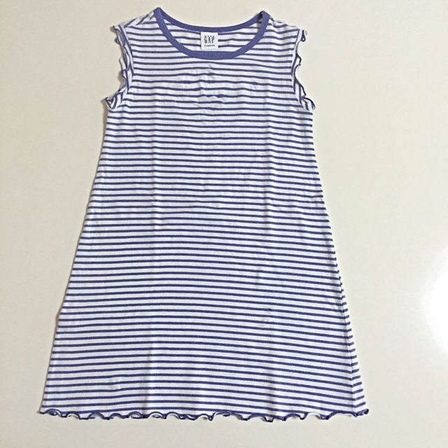 GAP(ギャップ)の☆GAPワンピース 100cm☆ キッズ/ベビー/マタニティのキッズ服女の子用(90cm~)(ワンピース)の商品写真