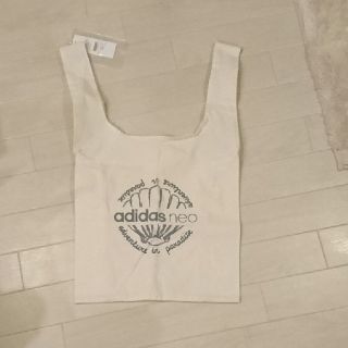 アディダス(adidas)の☆新品☆adidas エコバッグ ベージュ(エコバッグ)