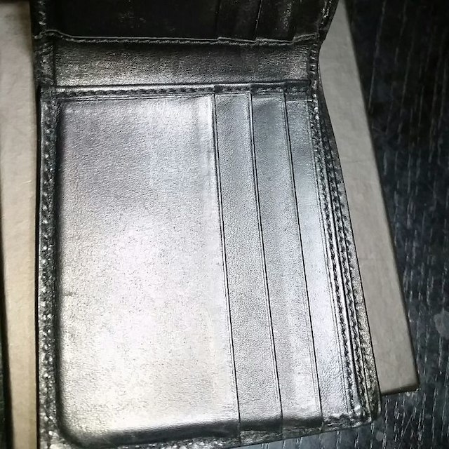 Gucci(グッチ)のGUCCI　二つ折り札入れ財布ブラック メンズのファッション小物(折り財布)の商品写真