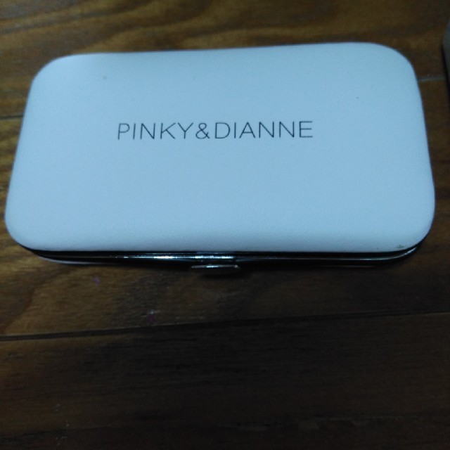 Pinky&Dianne(ピンキーアンドダイアン)のPINKY&Dianeネイルケアセット コスメ/美容のネイル(ネイルケア)の商品写真