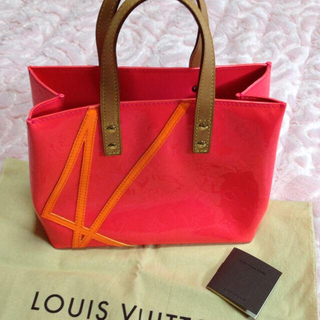ルイヴィトン(LOUIS VUITTON)のルイヴィトン正規リード限定カラー美品(ハンドバッグ)